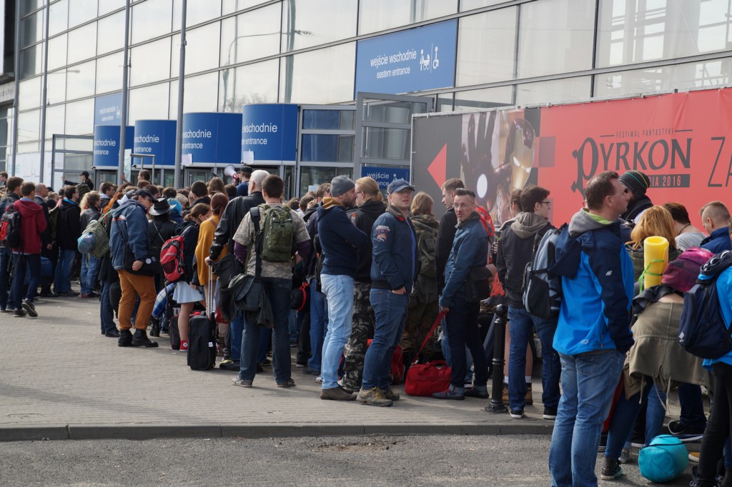 Piątkowy Felieton Diabła: Czy konwenty są za drogie? Kolejkon Pyrkonowy